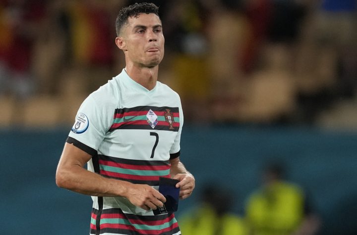 Cristiano Ronaldo không có tên trong đội hình hay nhất Euro 2021